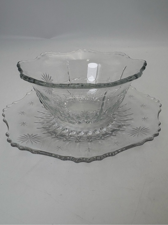 Other - Vintage Scalloped Serving Bowl and Plate with MCM Starburst Pattern